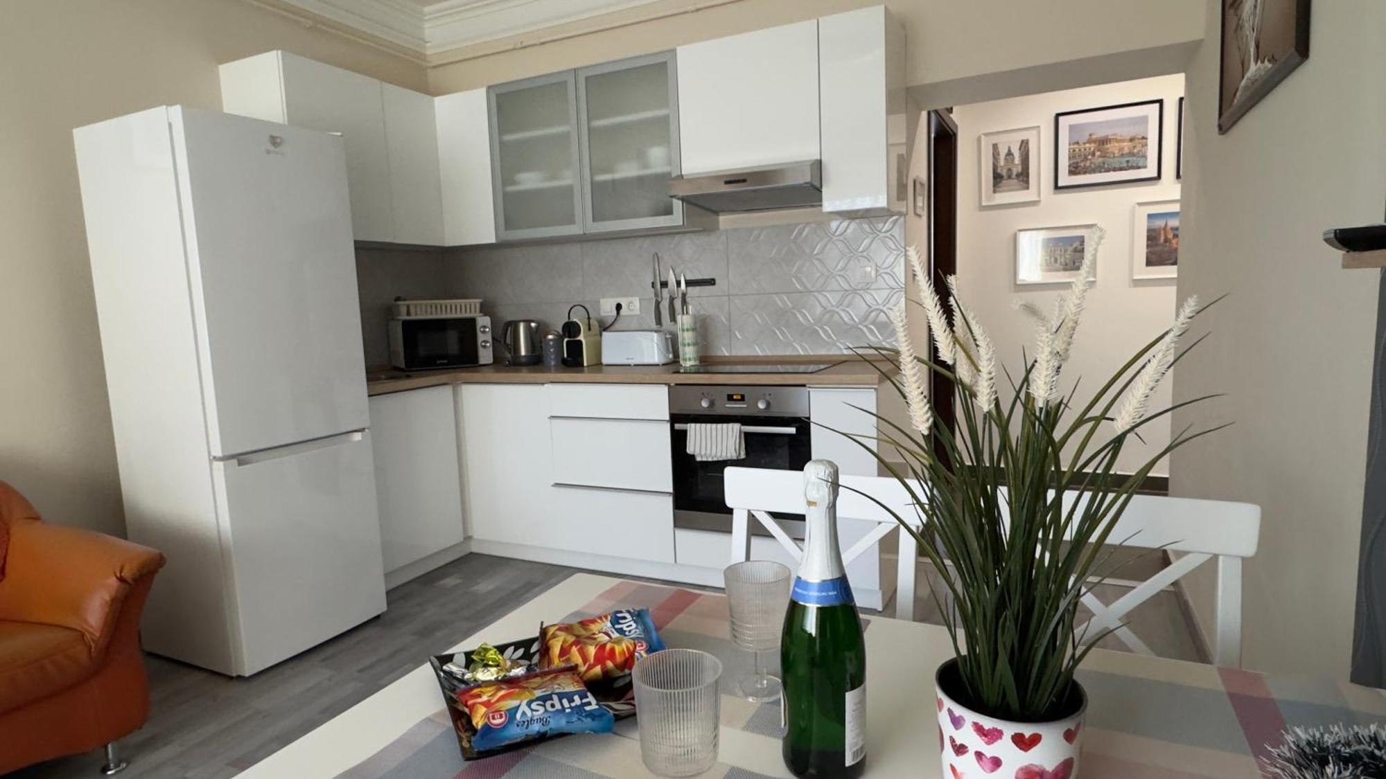 Relax Island Family Friedly Apartment Budapest Bagian luar foto