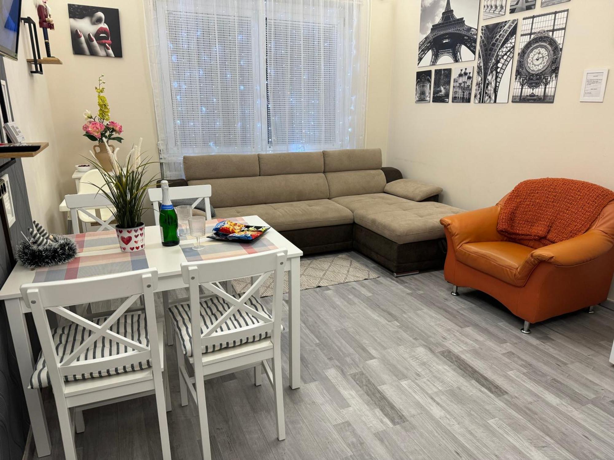 Relax Island Family Friedly Apartment Budapest Bagian luar foto